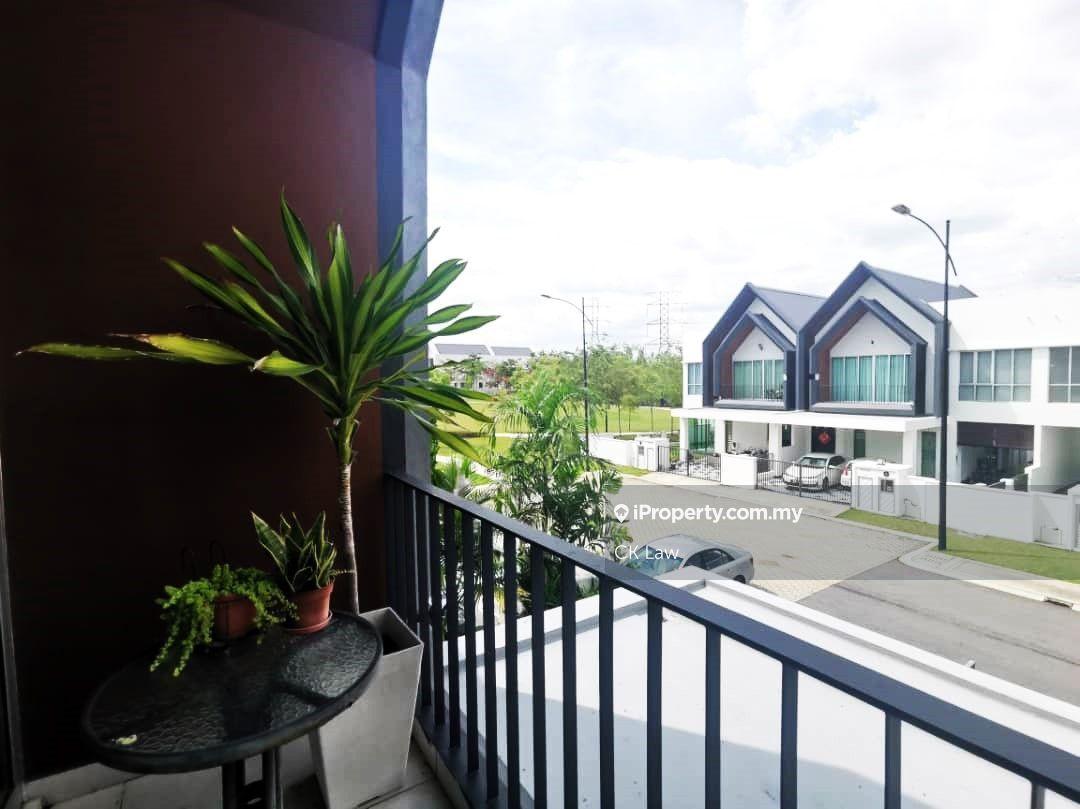 Rumah Berangkai 2 Tingkat untuk Dijual di Eco Forest, Semenyih oleh CK Law - iProperty.com.my