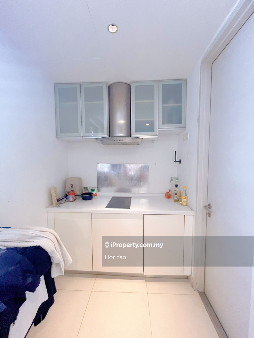 Residensi Servis untuk Disewa di Centrio Pantai Hillpark oleh Hor Yan - iProperty.com.my