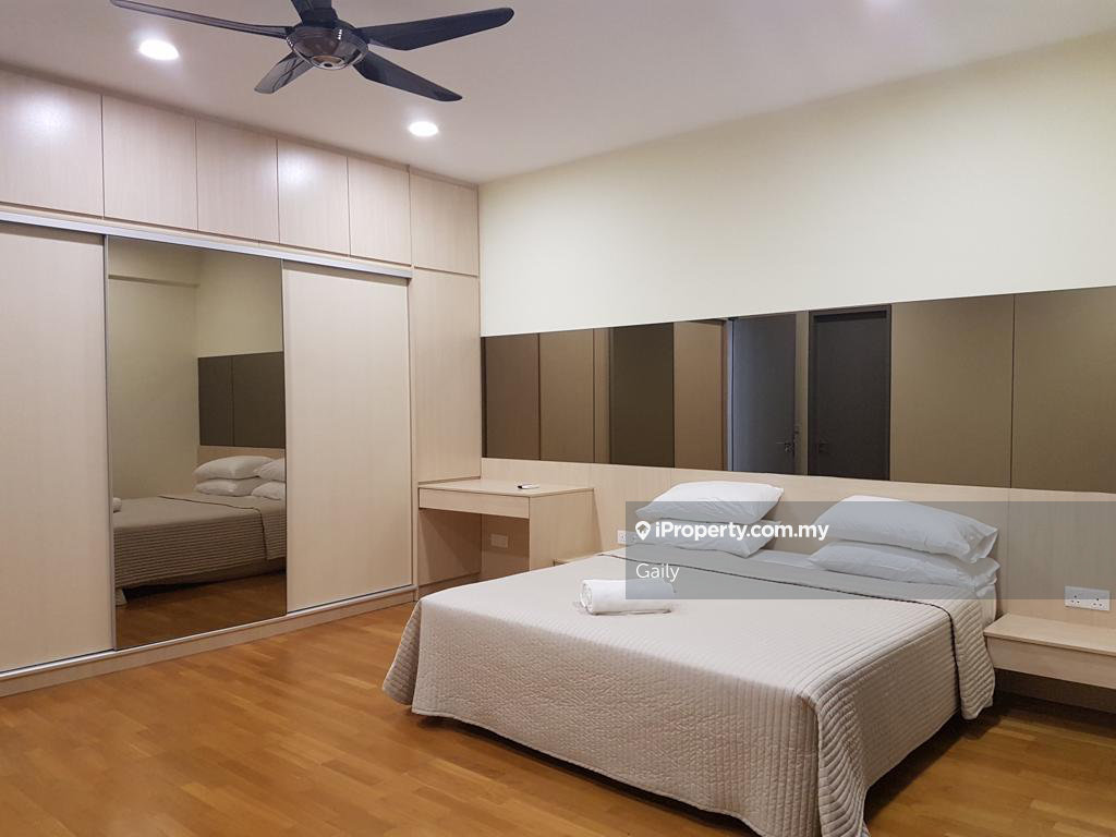 Rumah Berangkai 3 Tingkat untuk Dijual di Symphony Hills, Cyberjaya oleh Gaily - iProperty.com.my