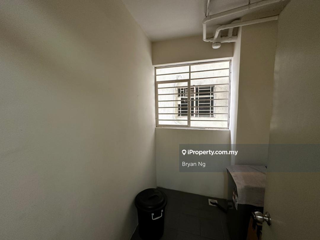 Kondominium untuk Dijual di Platinum Lake PV 16 oleh Bryan Ng - iProperty.com.my