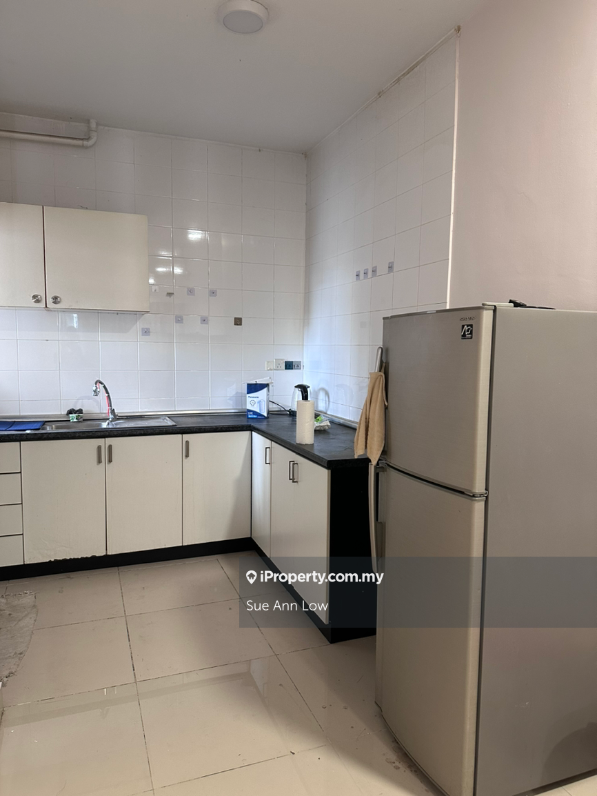 Condominium for Sale in Cova Suites by Sue Ann Low - iProperty.com.my