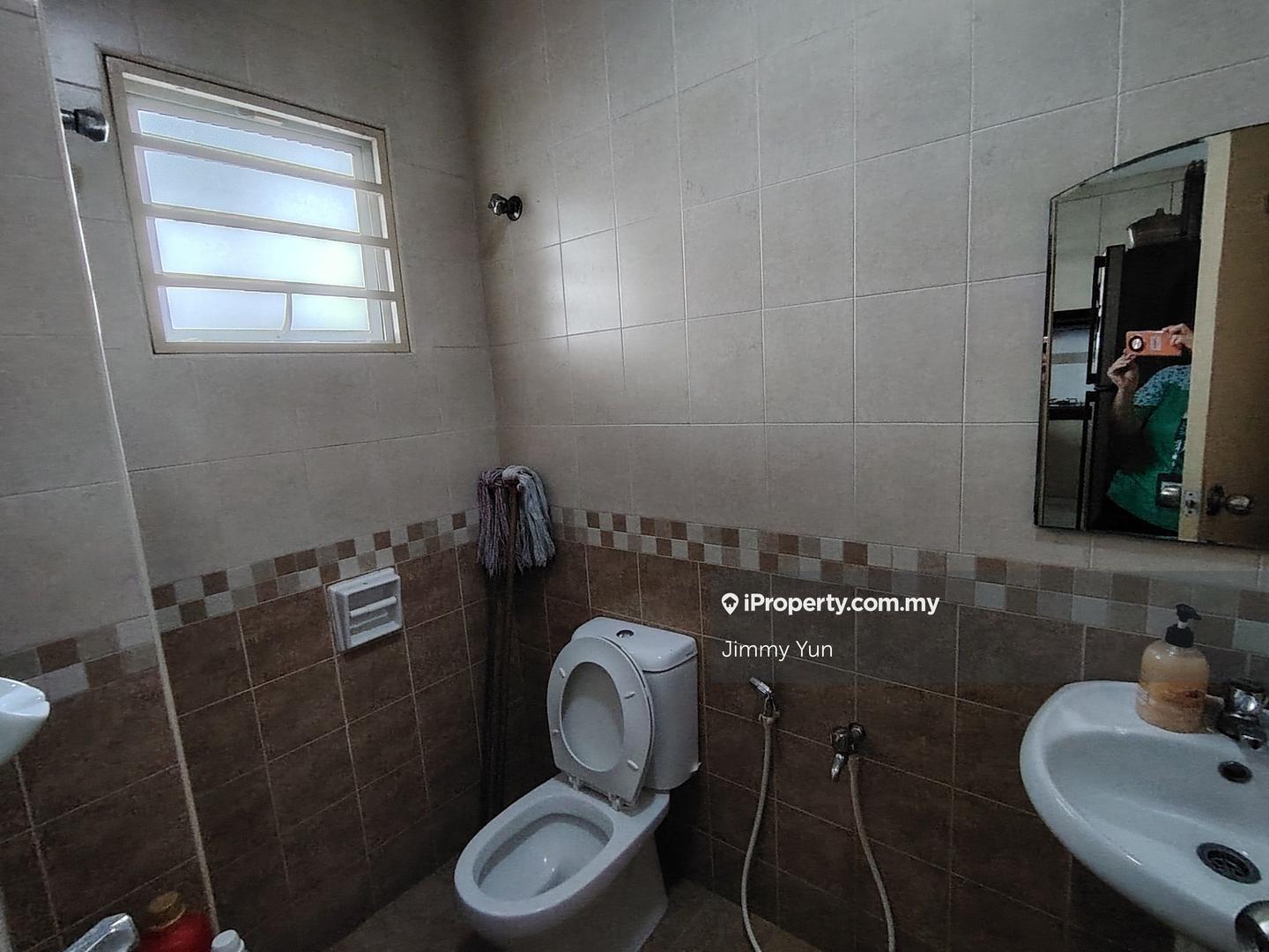 Rumah Berangkai 2.5 Tingkat untuk Dijual di Bandar Sungai Long, Selangor oleh Jimmy Yun - iProperty.com.my