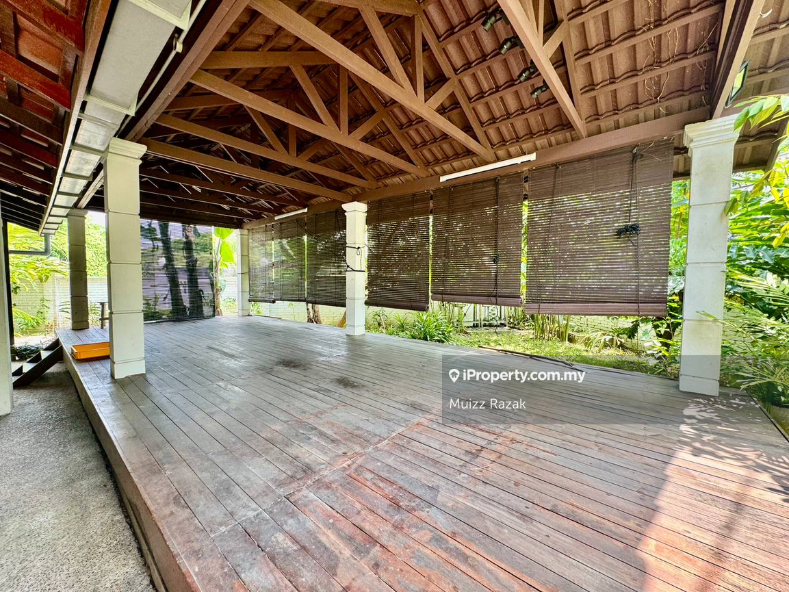 Bungalow House for Sale in Istana Bukit Kayangan, Shah Alam by Muizz Razak - iProperty.com.my