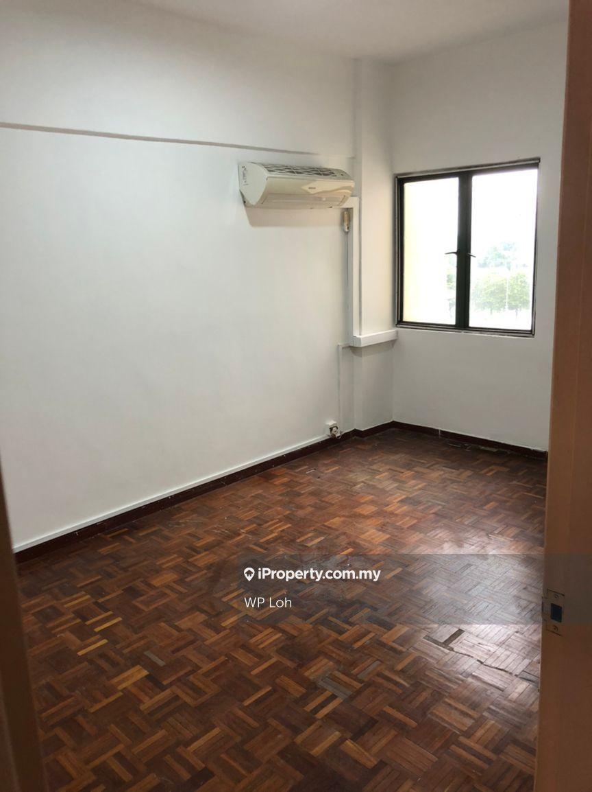 Kondominium untuk Dijual di Kelana Parkview Condominium oleh WP Loh - iProperty.com.my