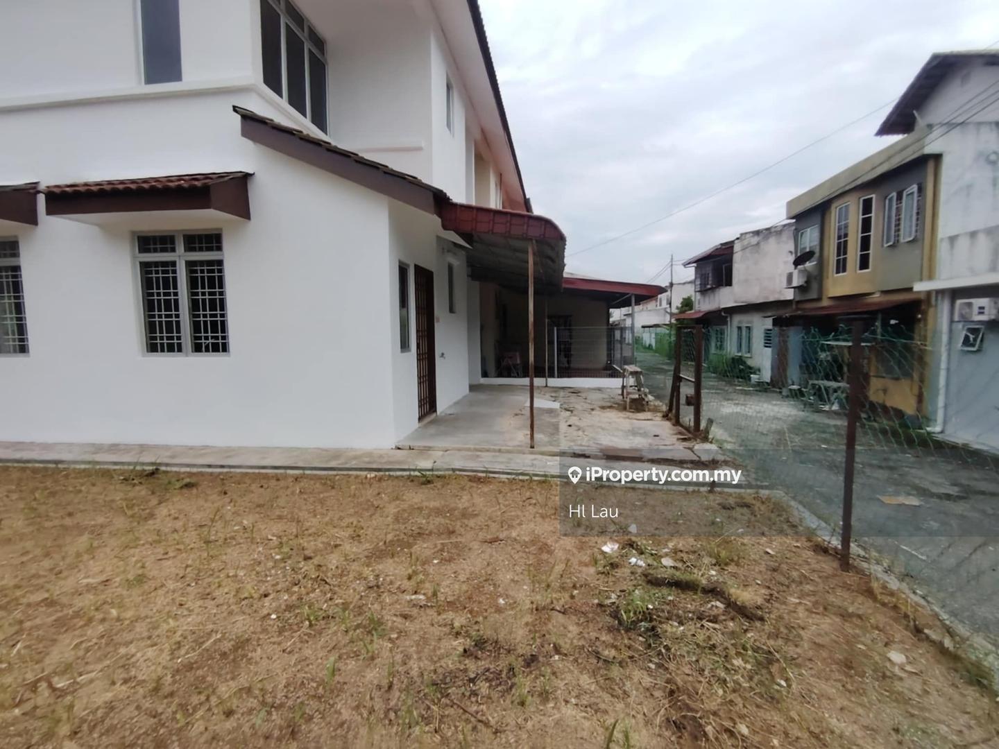 Rumah Berangkai 2 Tingkat untuk Dijual di Taman Tasik Kesuma 2 Sty Free hold Corner House, Semenyih oleh Hl Lau - iProperty.com.my