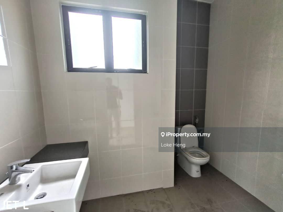 Semi-Detached House for Sale in Setia Utama, Setia Alam by Loke Heng - iProperty.com.my