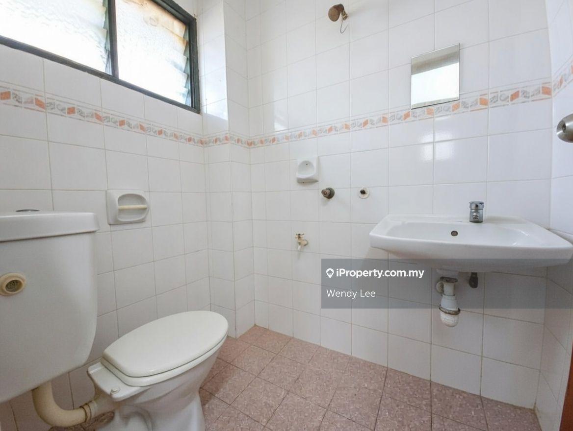 Rumah Berangkai 2 Tingkat untuk Disewa di TAMAN PUCHONG UTAMA, Puchong oleh Wendy Lee - iProperty.com.my