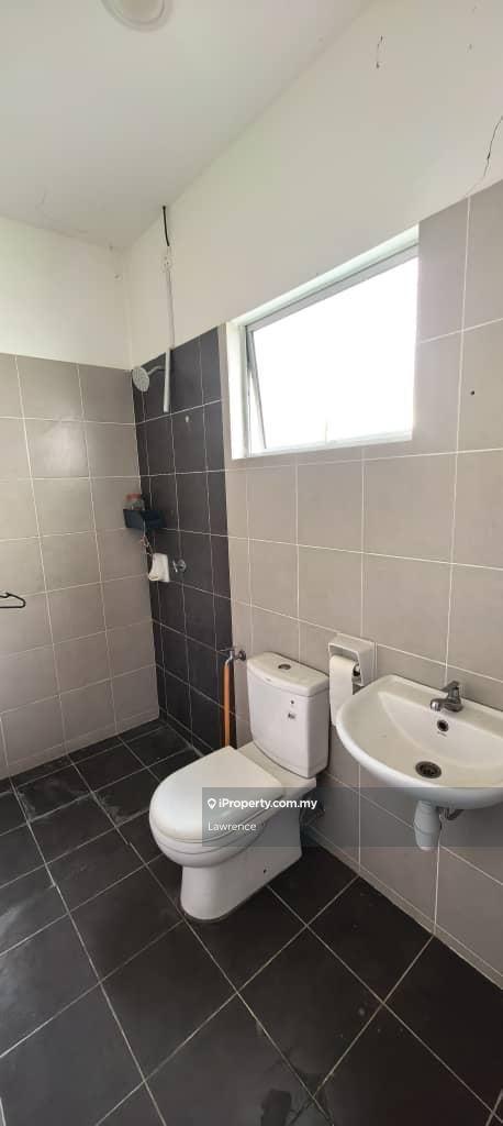 Rumah Berkembar untuk Dijual di Seri Residensi,Kapar. (Aman Perdana, Bukit Raja.), Klang oleh Lawrence - iProperty.com.my