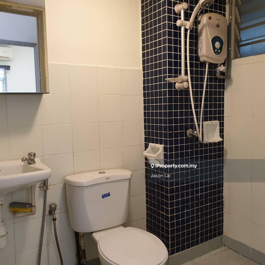 Kondominium untuk Dijual di Perdana Exclusive oleh Jason Lai - iProperty.com.my