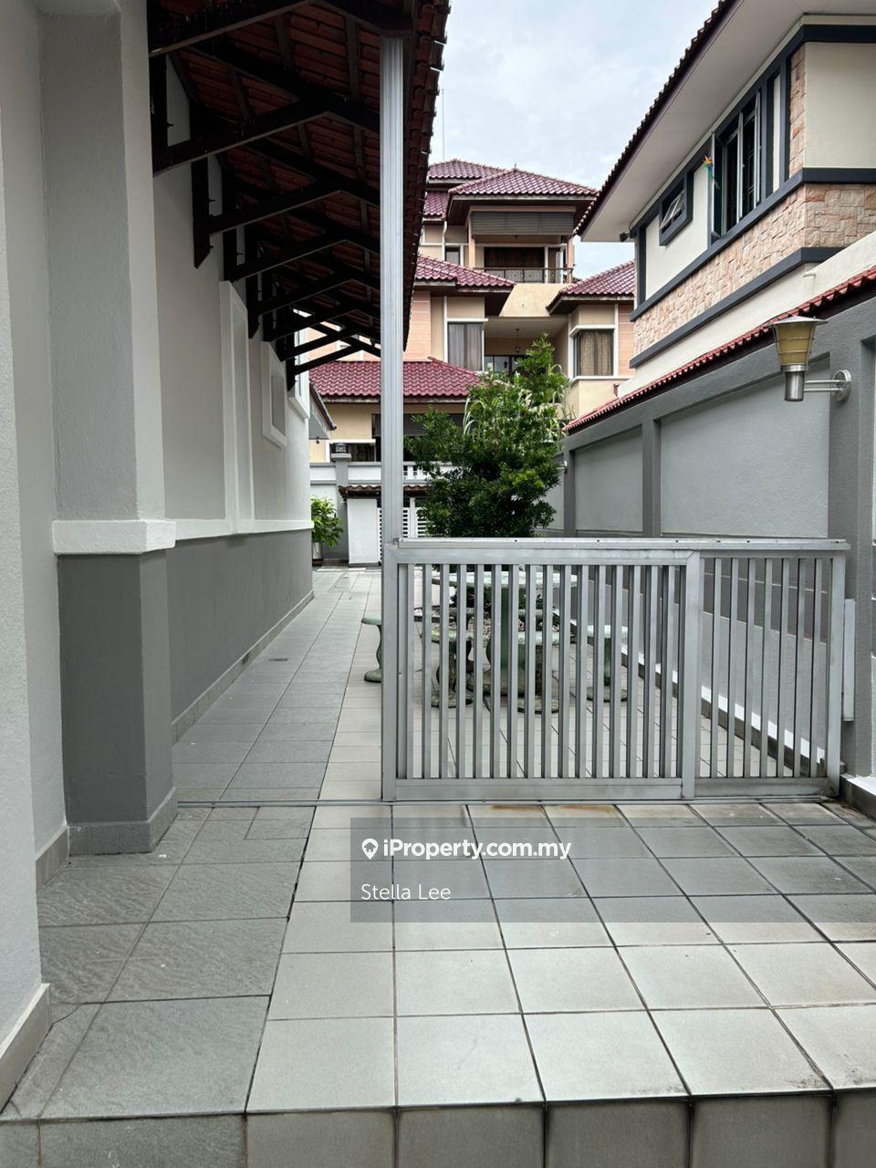 Bungalow House for Sale in Bandar Mahkota Cheras, Cheras by Stella Lee - iProperty.com.my