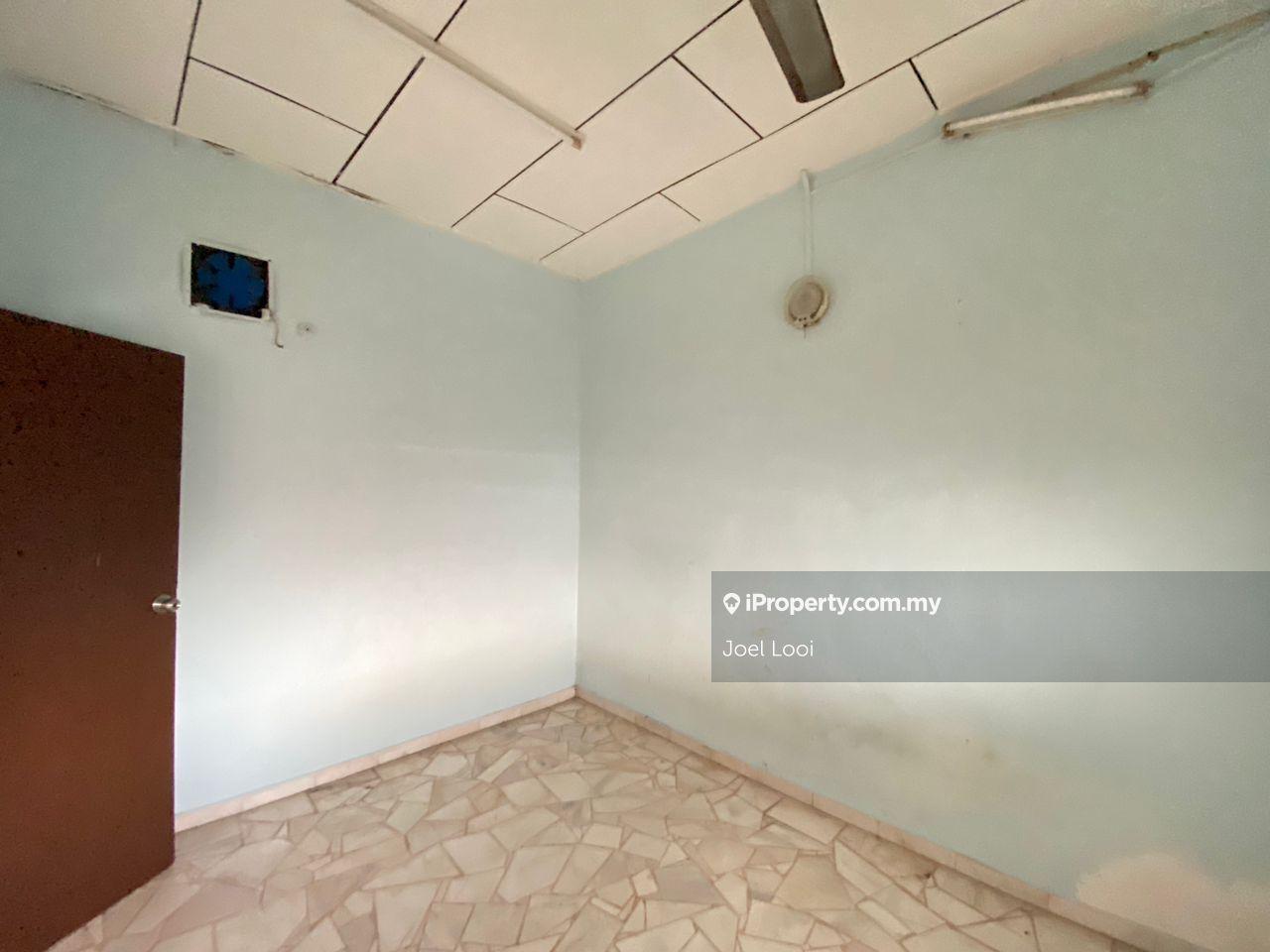 1-storey Terraced House for Sale in Taman Ungku Tun Aminah, Skudai by Joel Looi - iProperty.com.my