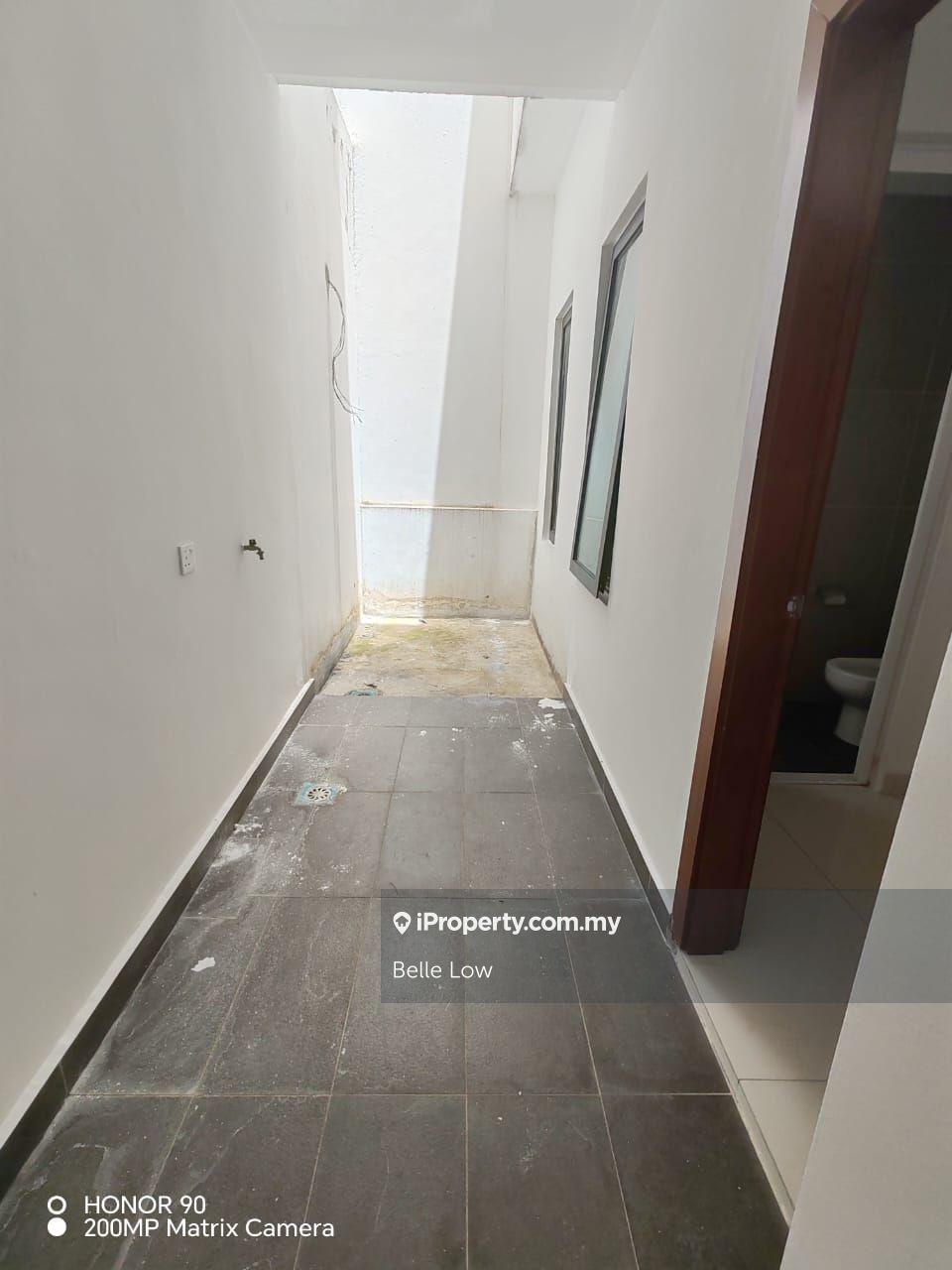 4-storey Terraced House for Sale in Damansara Perdana, Selangor by Belle Low - iProperty.com.my