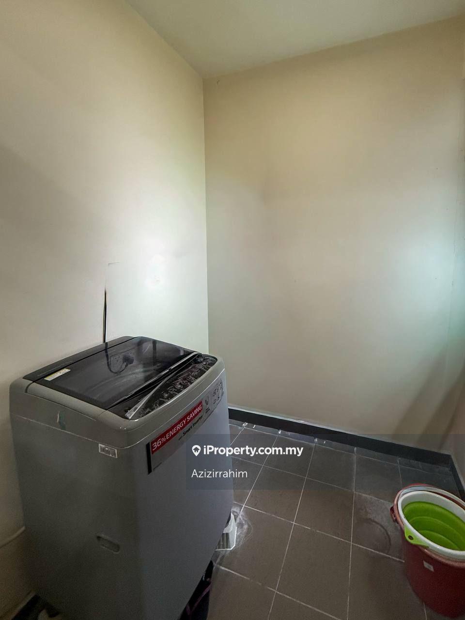 Kondominium untuk Dijual di Dwiputra Residences oleh Azizirrahim - iProperty.com.my