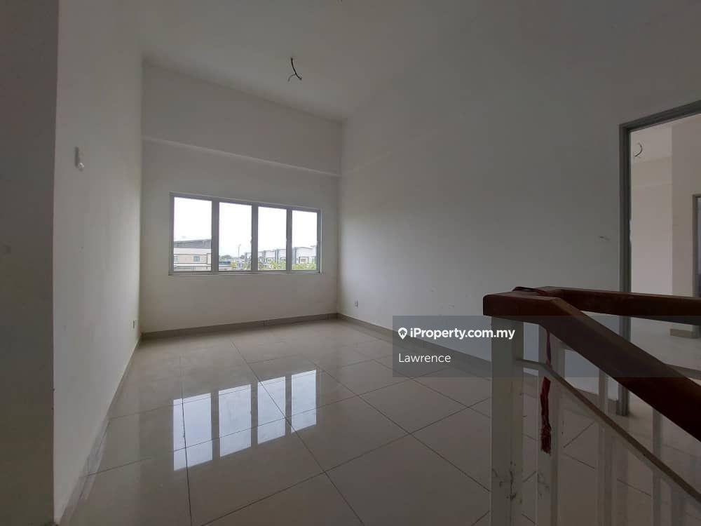 Rumah Berkembar untuk Dijual di Seri Residensi,Kapar. (Aman Perdana, Bukit Raja.), Klang oleh Lawrence - iProperty.com.my