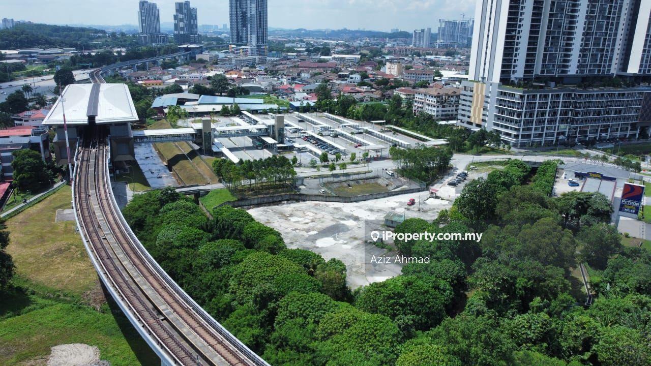 Tanah Pertanian untuk Dijual di Bandar Tun Hussein Onn, Cheras oleh Aziz Ahmad - iProperty.com.my