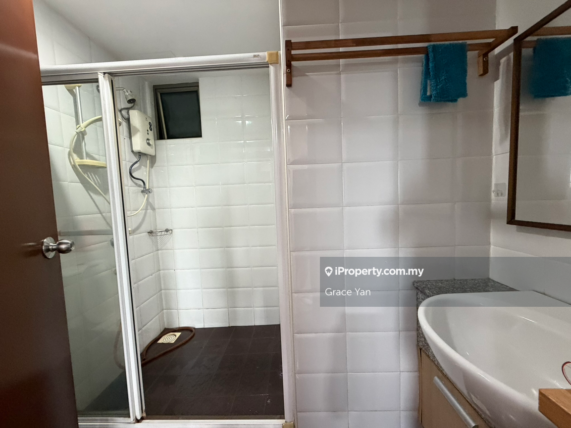 Apartment for Rent in Molek Pine 2 by Grace Yan - iProperty.com.my