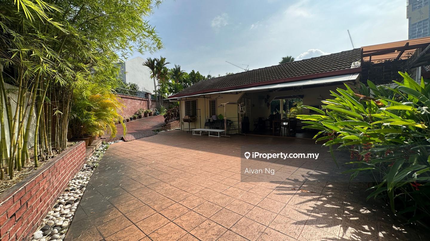 Bungalow House for Sale in Taman Lucky, Bangsar by Aivan Ng - iProperty.com.my