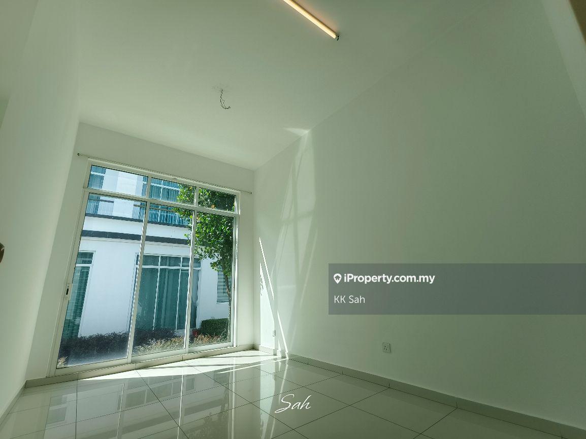 Rumah Berangkai 2 Tingkat untuk Dijual di Eco Majestic, Semenyih oleh KK Sah - iProperty.com.my