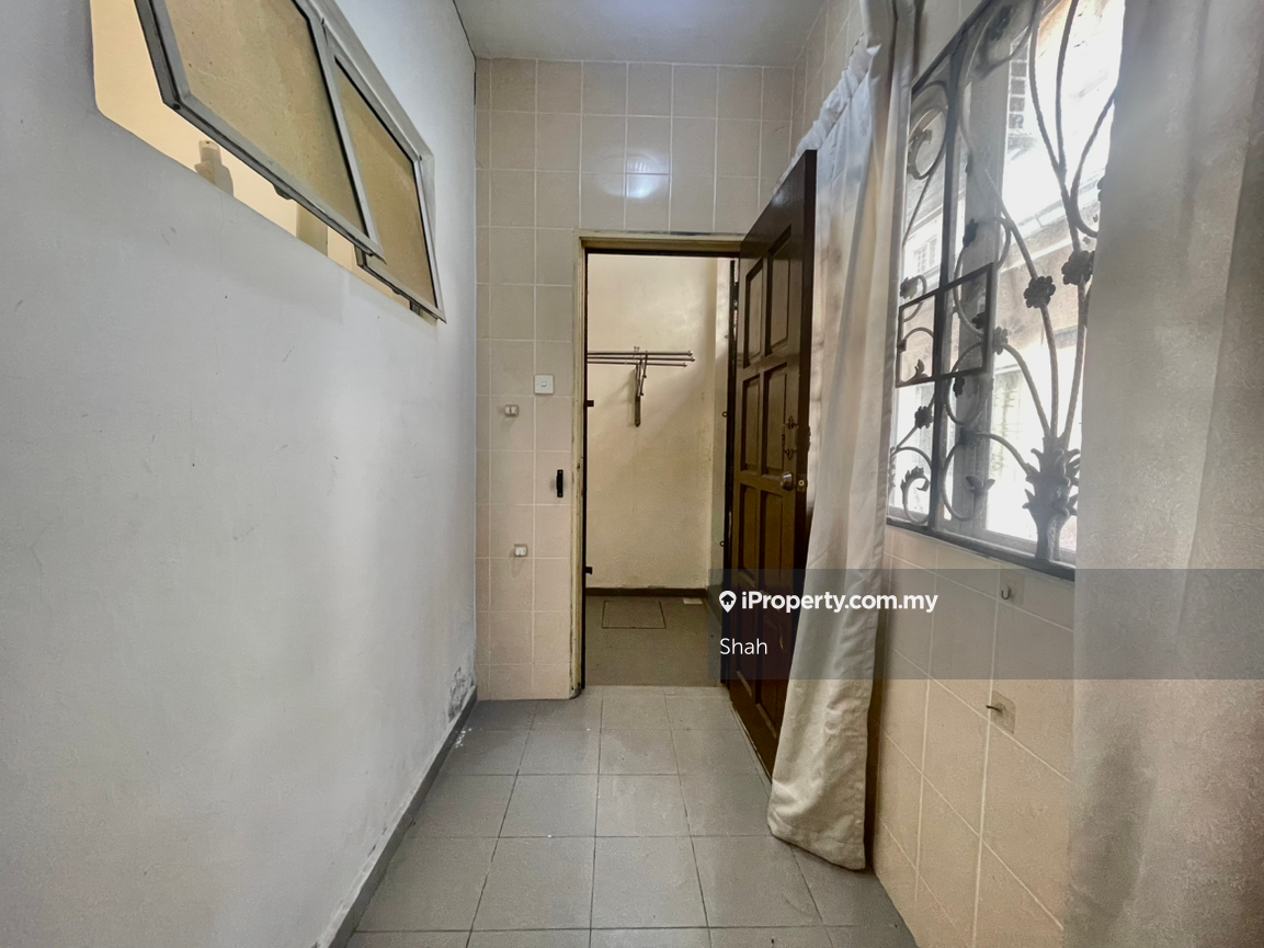 Rumah Berangkai 2 Tingkat untuk Dijual di Kelana Jaya, Petaling Jaya oleh Shah - iProperty.com.my