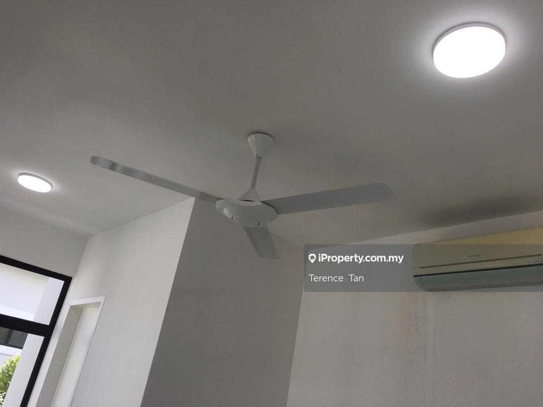 Rumah Berangkai 2 Tingkat untuk Dijual di Johor Bahru, Johor oleh Terence Tan - iProperty.com.my