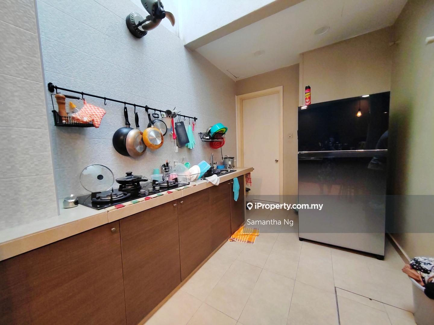 Rumah Berangkai 2 Tingkat untuk Dijual di Bandar Metro Puchong, Puchong oleh Samantha Ng - iProperty.com.my