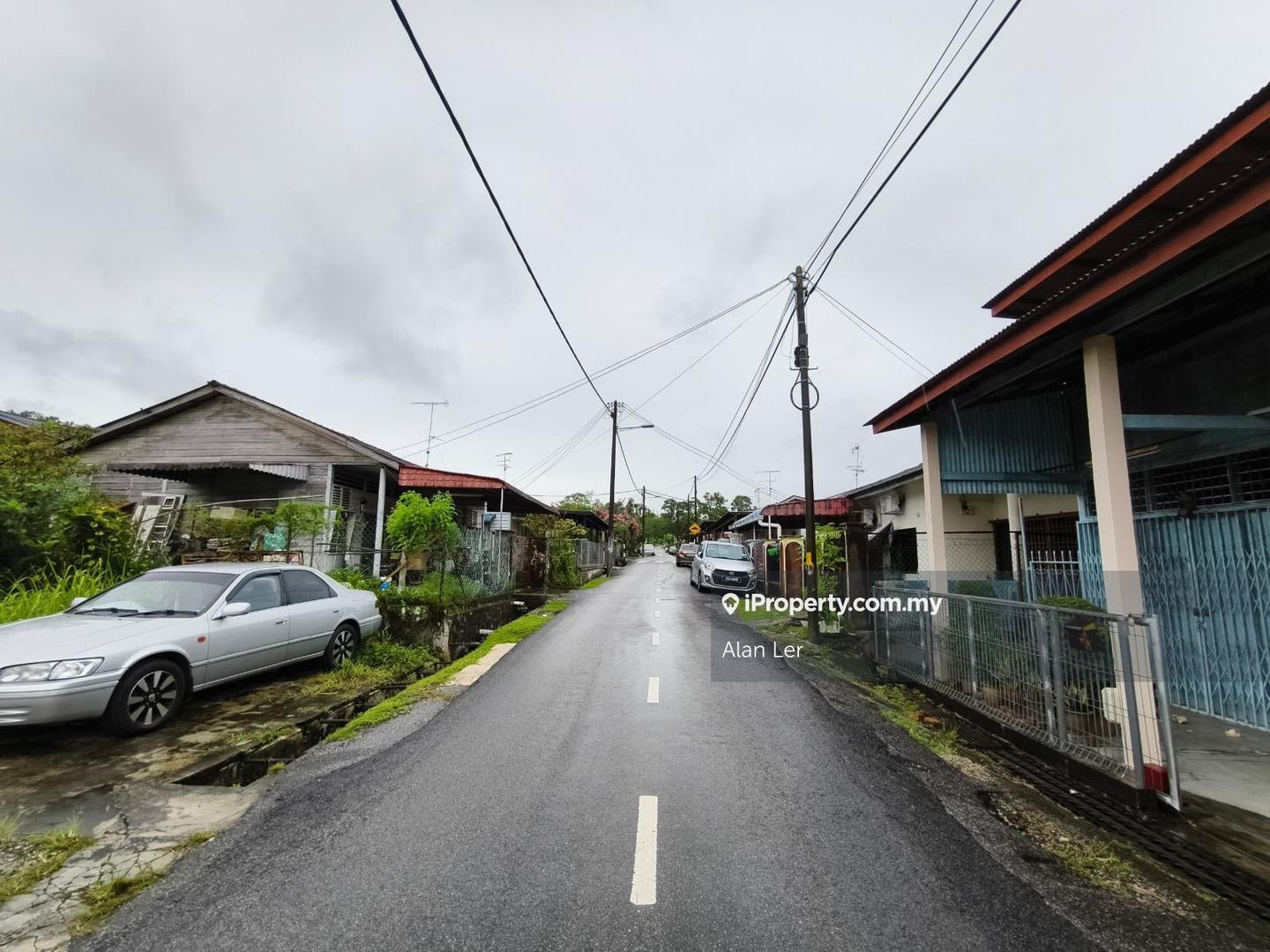 Rumah Berangkai 1 Tingkat untuk Dijual di Kampung Poh Chee Leng, Skudai oleh Alan Ler - iProperty.com.my