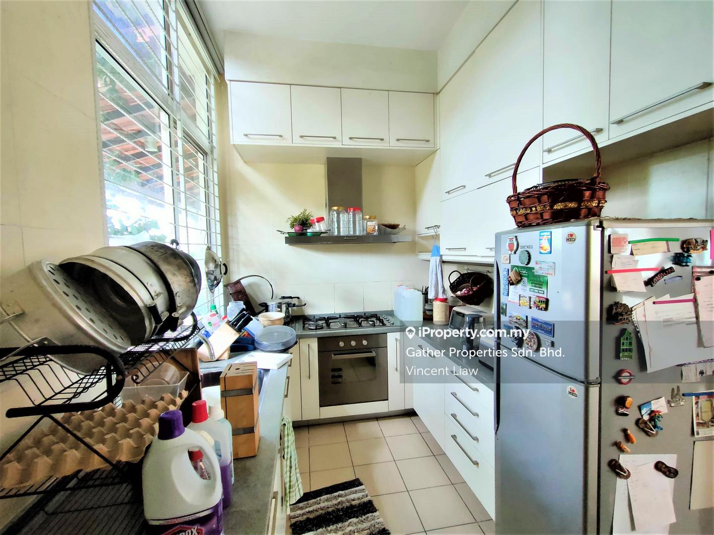 Rumah Berkembar untuk Dijual di Maplewood Saujana, Ara Damansara oleh Vincent Liaw - iProperty.com.my