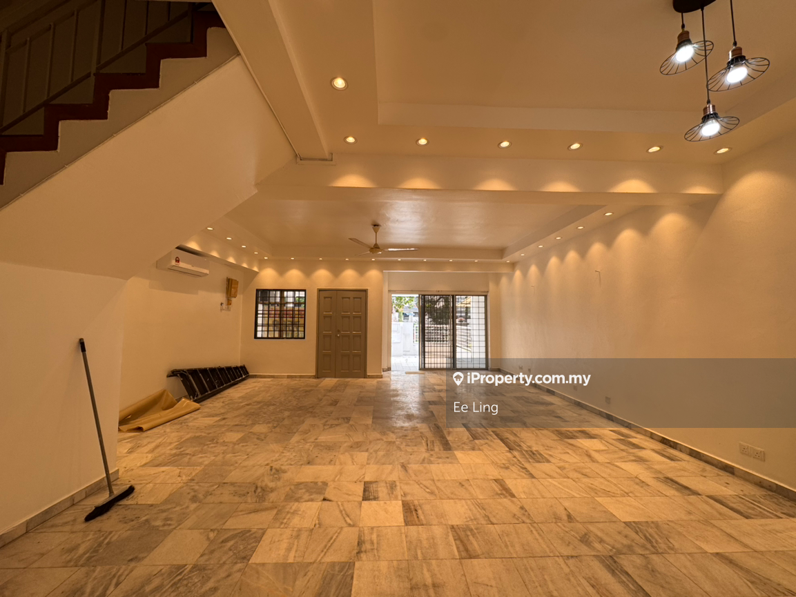 Rumah Berangkai 2.5 Tingkat untuk Disewa di BANDAR PUCHONG JAYA, Puchong oleh Ee Ling - iProperty.com.my