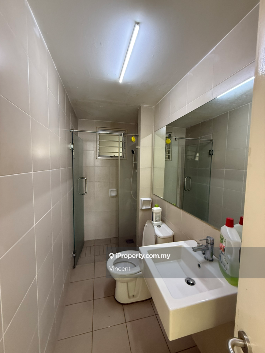 Residensi Servis untuk Dijual di Tiara Mutiara / The Crown oleh Vincent - iProperty.com.my