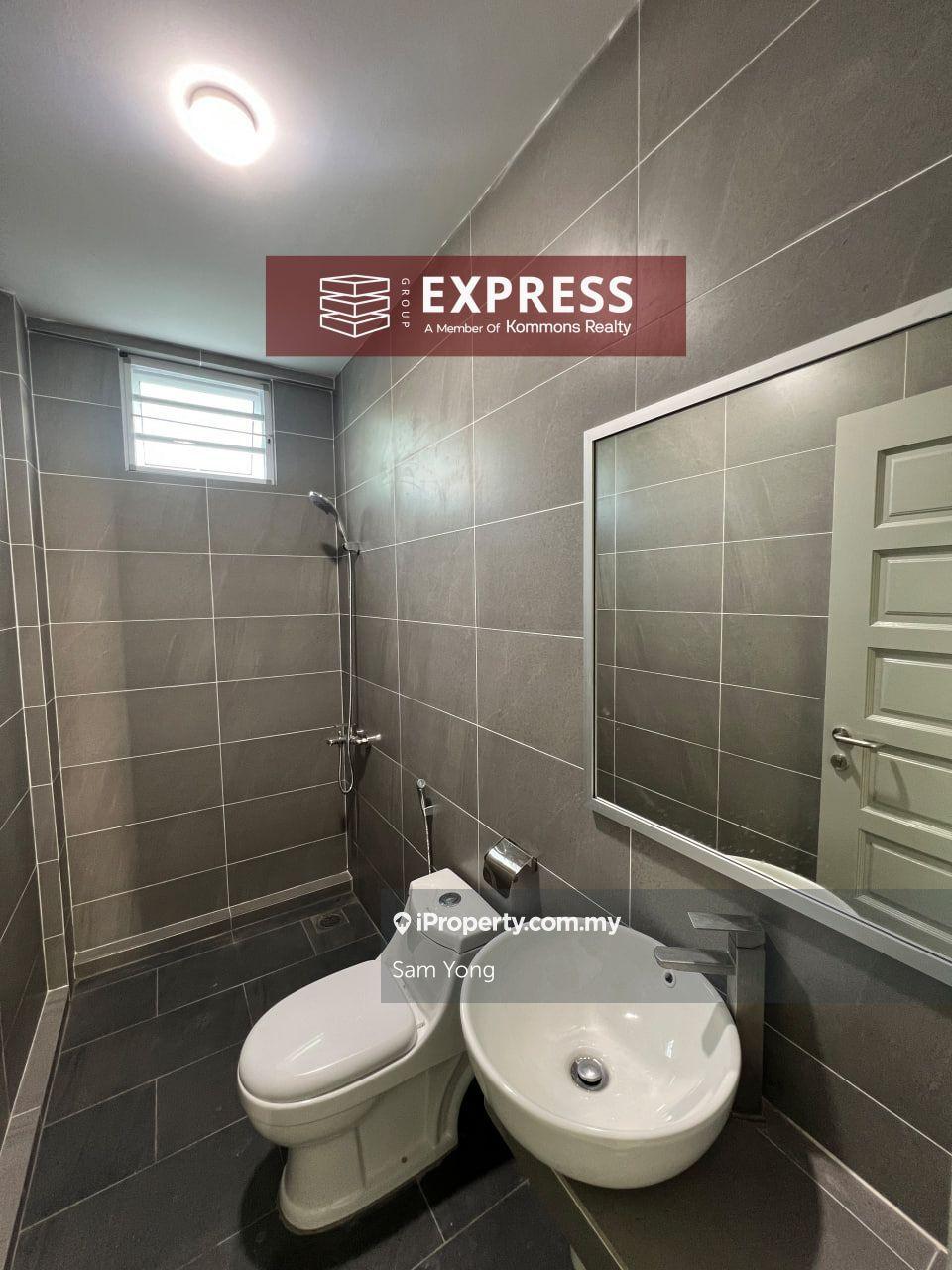 Rumah Berangkai 2 Tingkat untuk Dijual di Lopeng, Miri oleh Sam Yong - iProperty.com.my