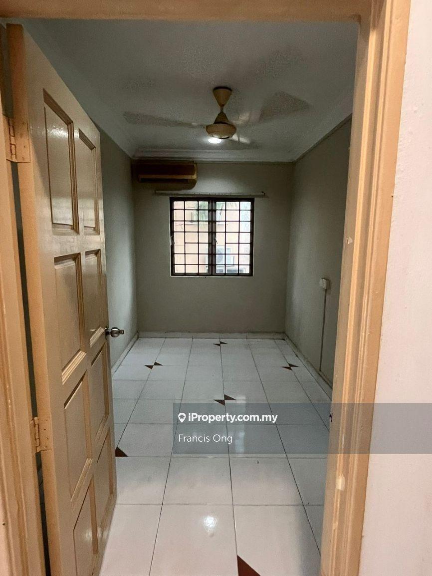 Rumah Berangkai 2 Tingkat untuk Disewa di Taman Bukit Mewah, Kajang oleh Francis Ong - iProperty.com.my