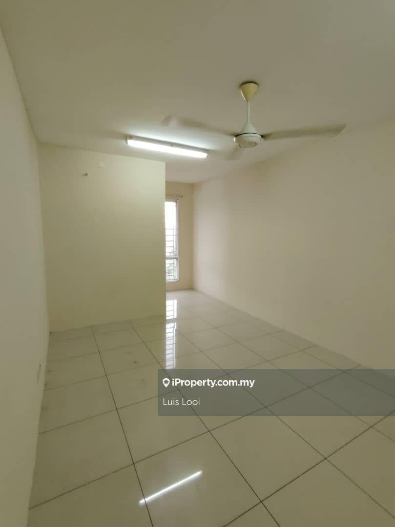 Condominium for Sale in Platinum Lake PV 20 by Luis Looi - iProperty.com.my