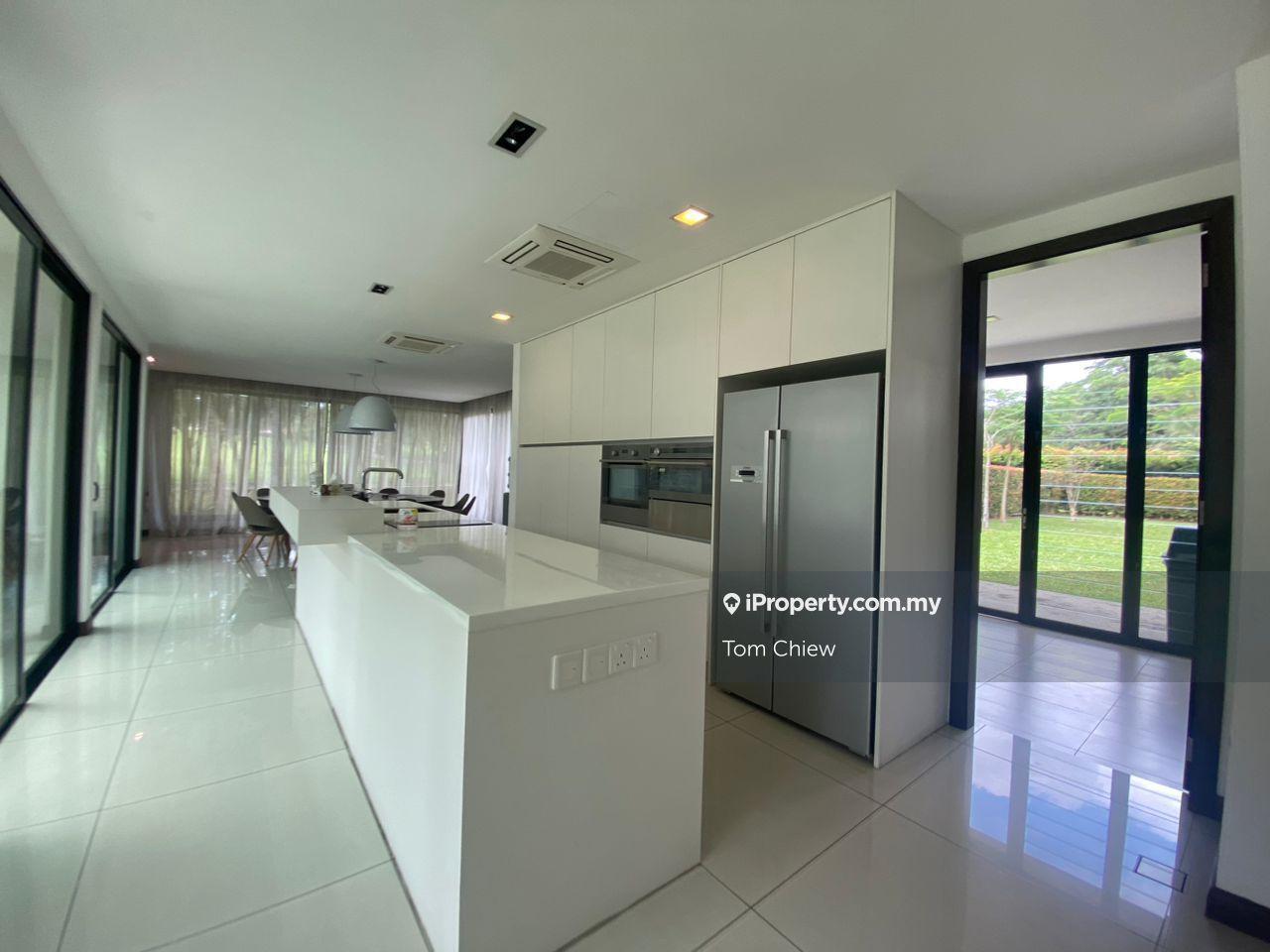 Banglo untuk Dijual di Leisure Farm, Gelang Patah oleh Tom Chiew - iProperty.com.my