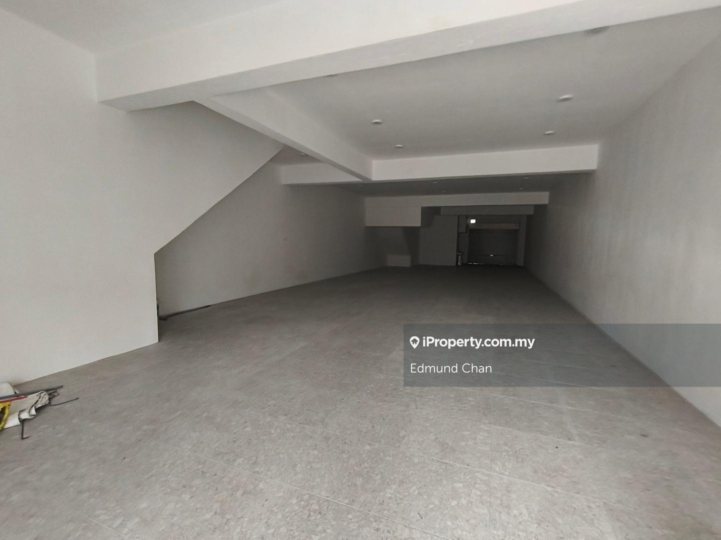 Shop for Rent in Bandar Puteri Puchong, Puchong by Edmund Chan - iProperty.com.my