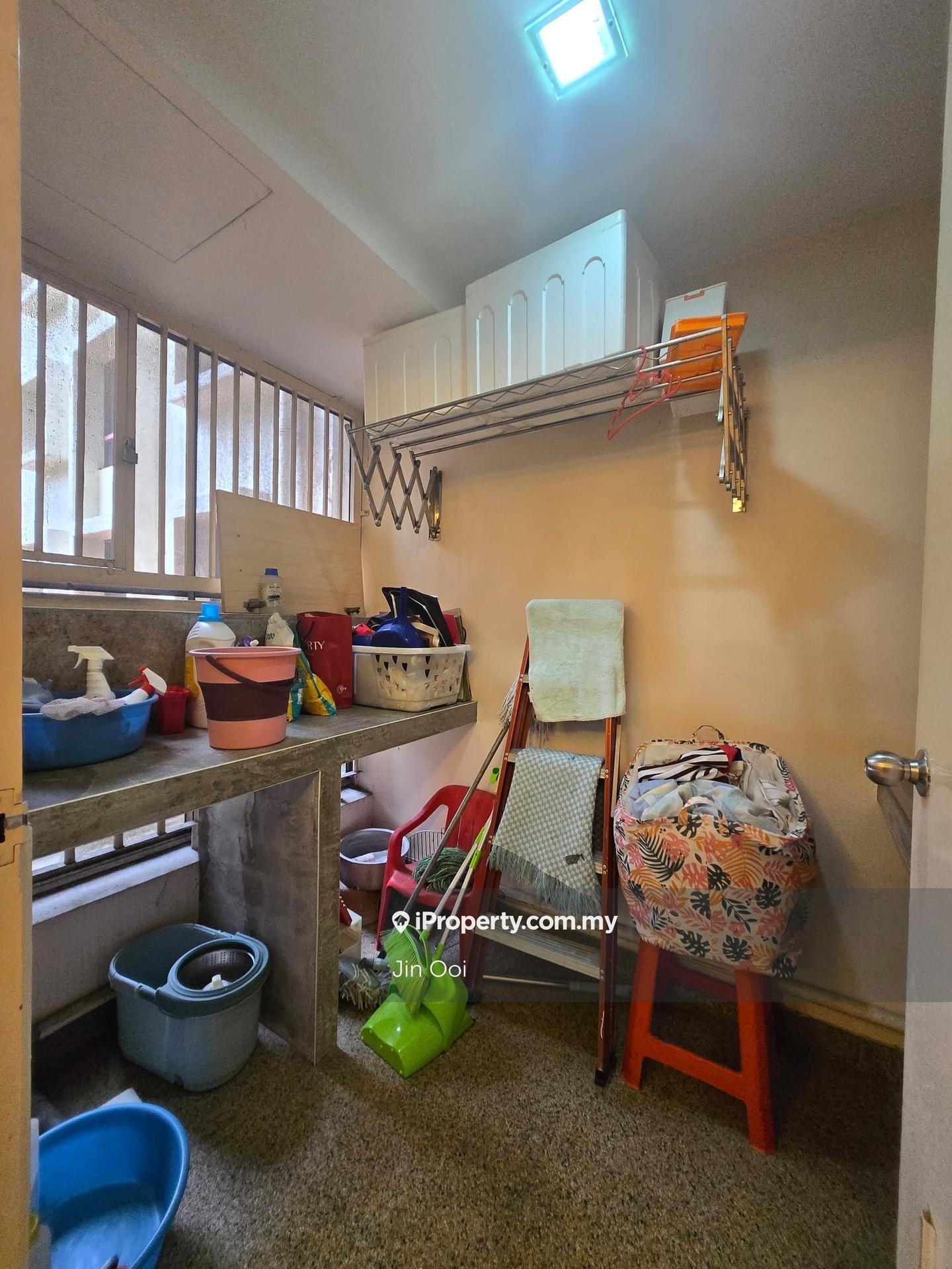 Condominium for Sale in Mont Kiara Pines by Jin Ooi - iProperty.com.my