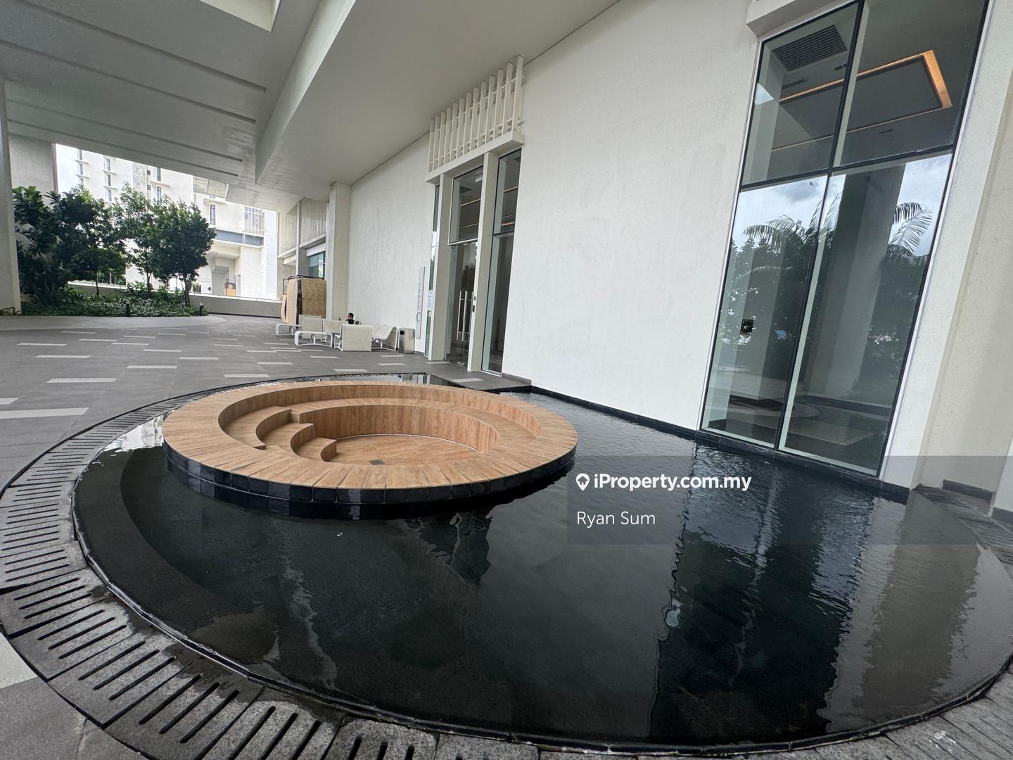 Residensi Servis untuk Dijual di The Park Sky Residence oleh Ryan Sum - iProperty.com.my