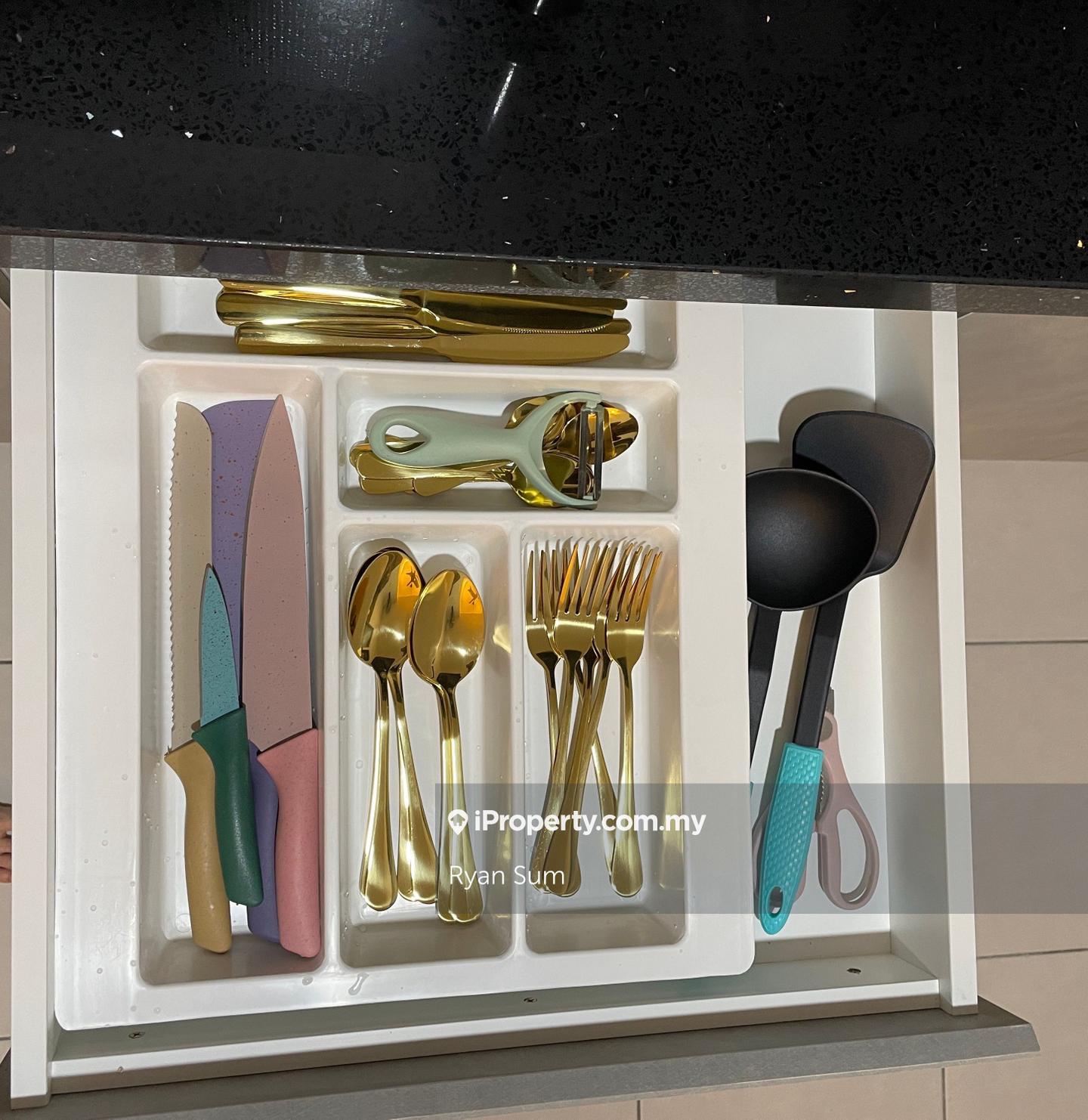 Service Residence for Rent in The Netizen by Ryan Sum - iProperty.com.my