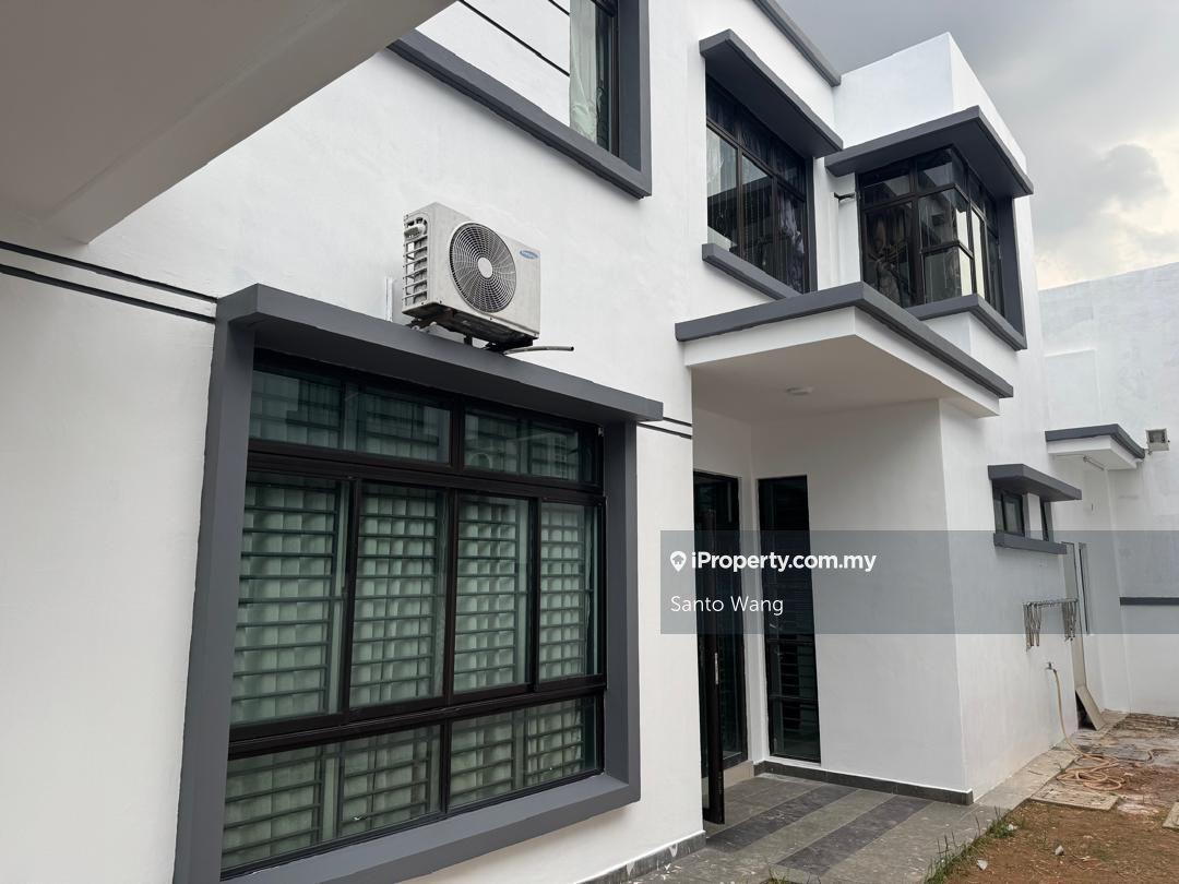 Rumah Kluster untuk Dijual di Taman Adda Heights, Tebrau oleh Santo Wang - iProperty.com.my