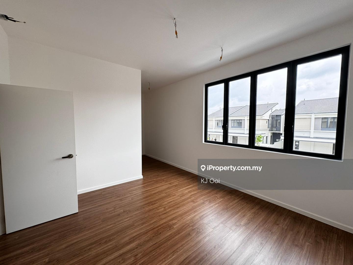 Rumah Berangkai 2 Tingkat untuk Dijual di Bandar Tropicana Aman, Telok Panglima Garang oleh KJ Ooi - iProperty.com.my