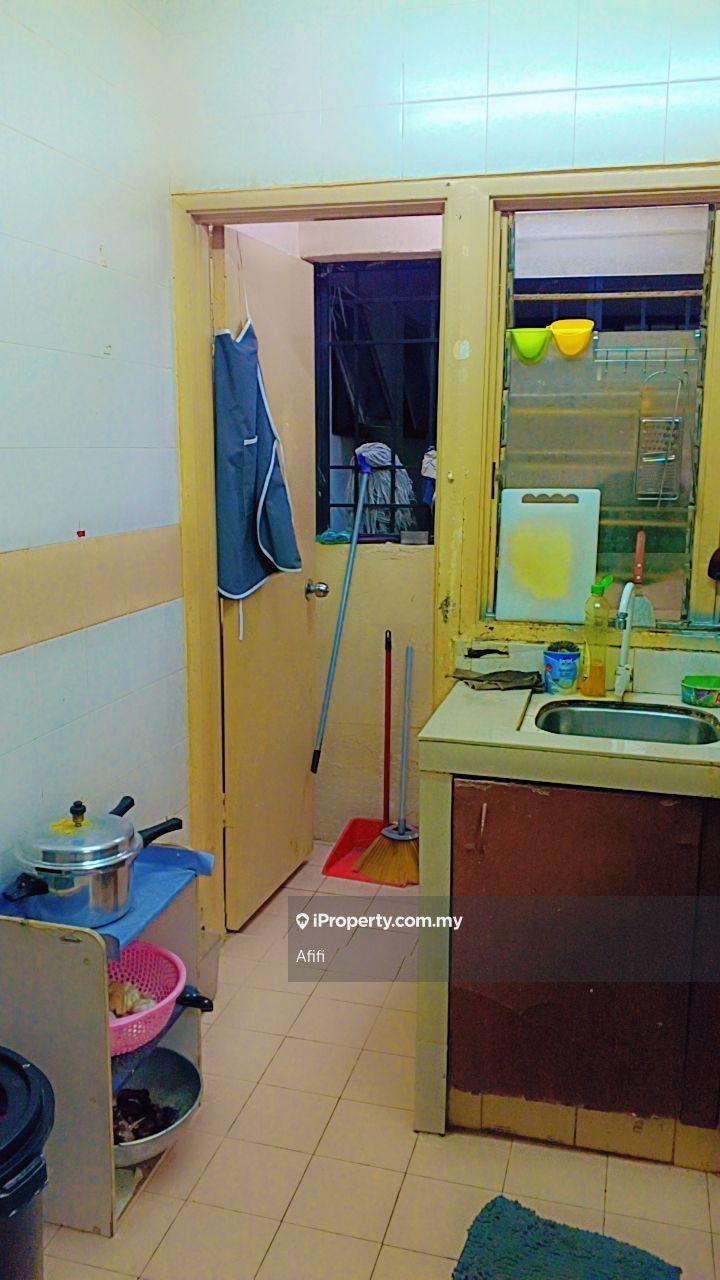 Flat for Sale in Flora Damansara Flat by Afifi - iProperty.com.my