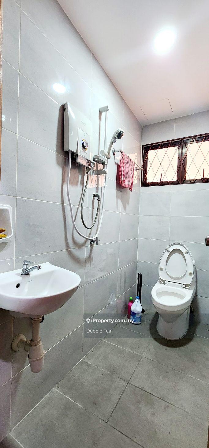Rumah Berangkai 2 Tingkat untuk Dijual di Taman Mayang Jaya, Petaling Jaya oleh Debbie Tea - iProperty.com.my