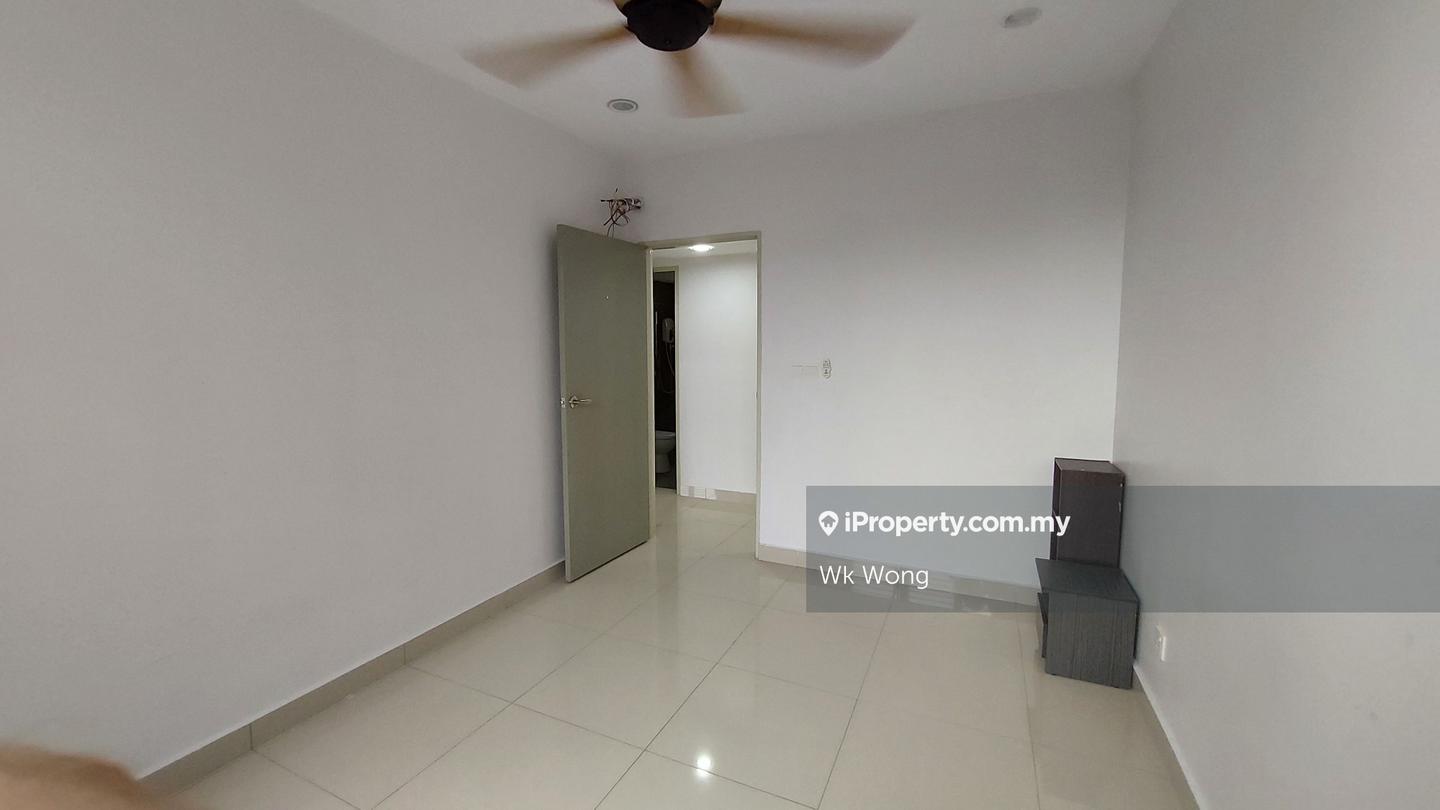 Condominium for Sale in Quayside @ Clear Water Bay by Wk Wong - iProperty.com.my