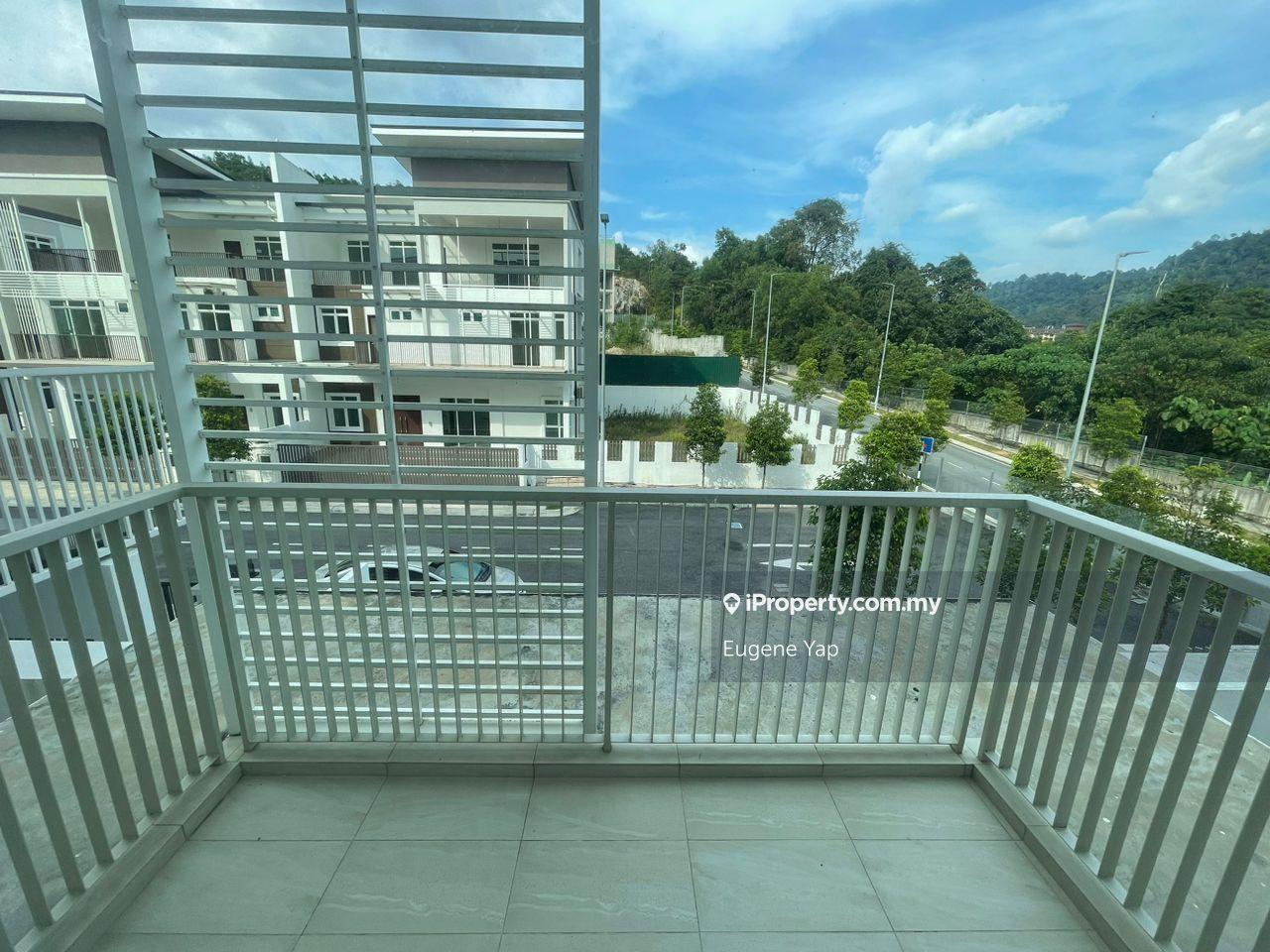 Rumah Berangkai 3 Tingkat untuk Dijual di Puncak Indah @ Ampang, Ampang oleh Eugene Yap - iProperty.com.my