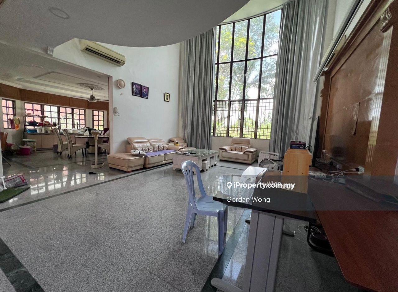 Bungalow House for Sale in Sungai Long, Bandar Sungai Long by Gordan Wong - iProperty.com.my