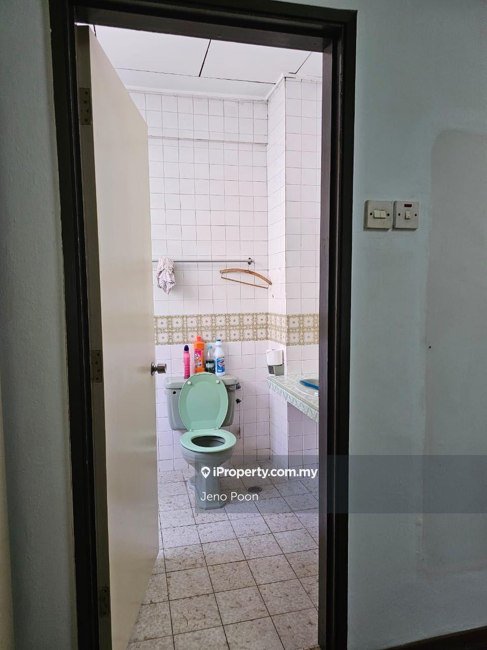 Semi-Detached House for Sale in Taman Desa, Kuala Lumpur by Jeno Poon - iProperty.com.my