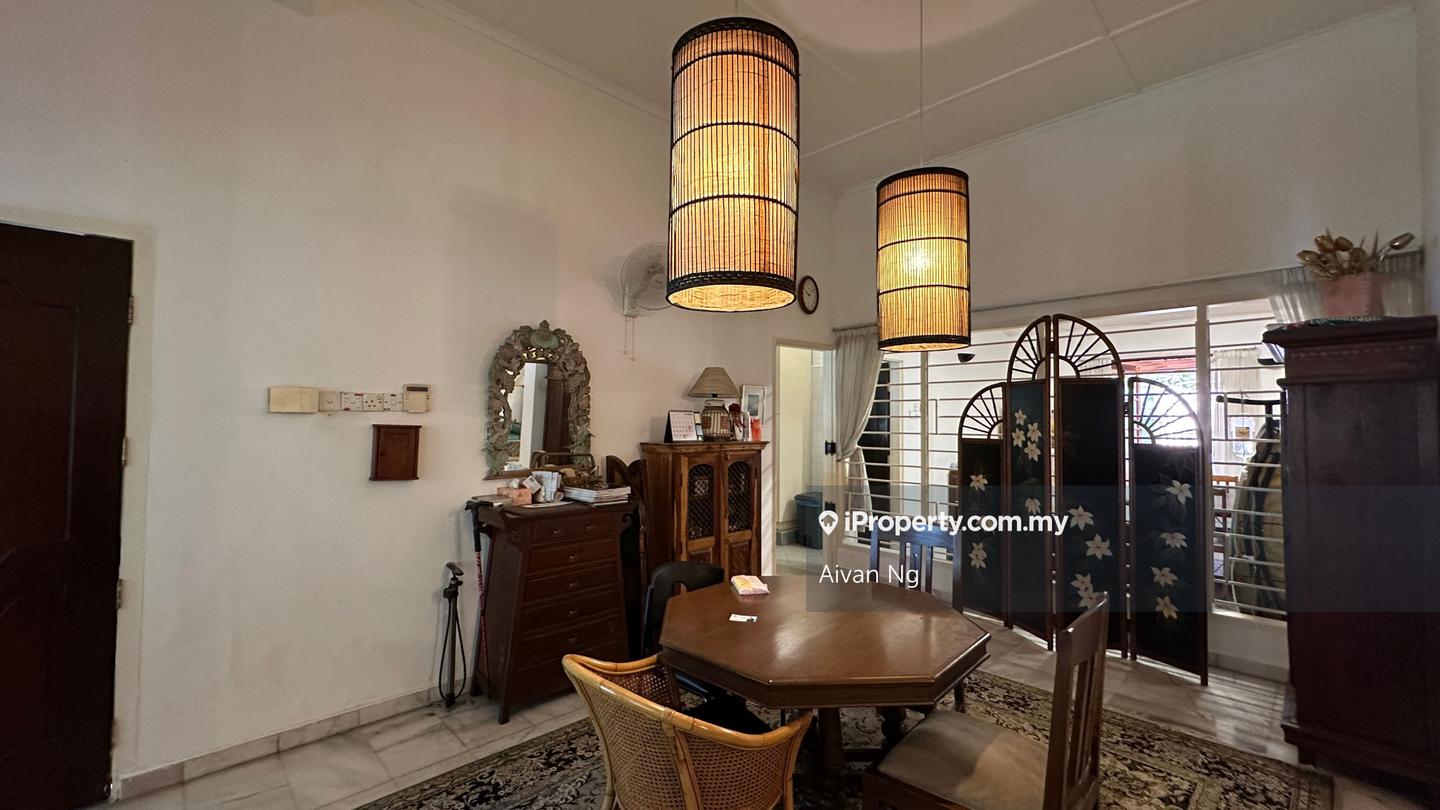 Bungalow House for Sale in Taman Lucky, Bangsar by Aivan Ng - iProperty.com.my
