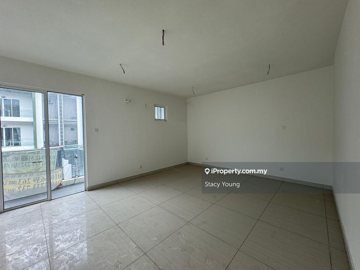 Semi-Detached House for Sale in Bandar Sungai Long, Selangor by Stacy Young - iProperty.com.my