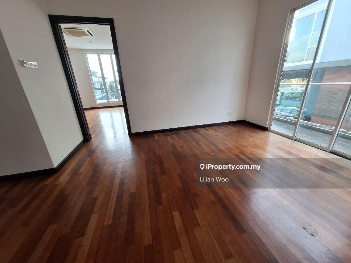 Rumah Berkembar untuk Dijual di Wira Heights, Bandar Sungai Long oleh Lilian Woo - iProperty.com.my