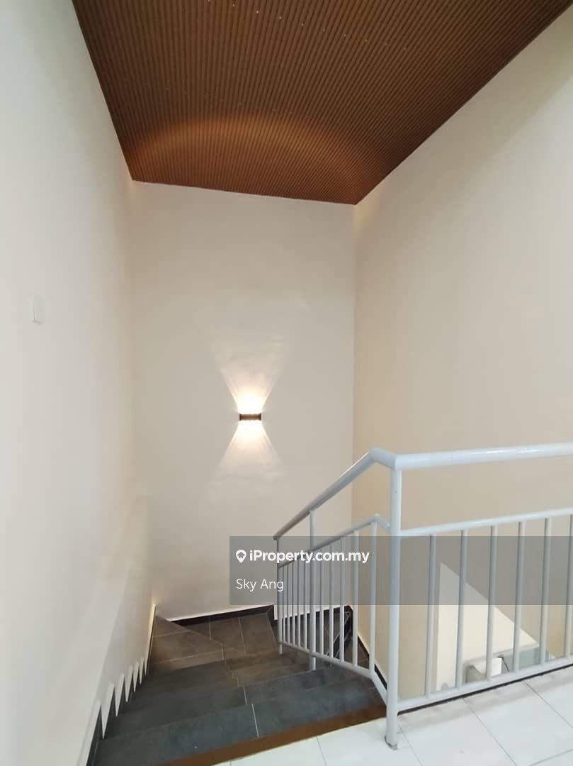Rumah Bandar untuk Dijual di Bandar Putra, Kulai oleh Sky Ang - iProperty.com.my