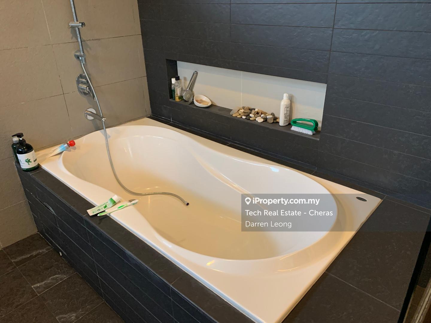 Bungalow House for Sale in Jade Hills Kajang, Kajang by Darren Leong - iProperty.com.my